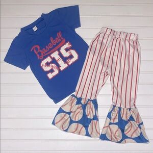 BOUTIQUE VGUC Baseball Sis Shirt Flair Bell Bottom Leggings Set